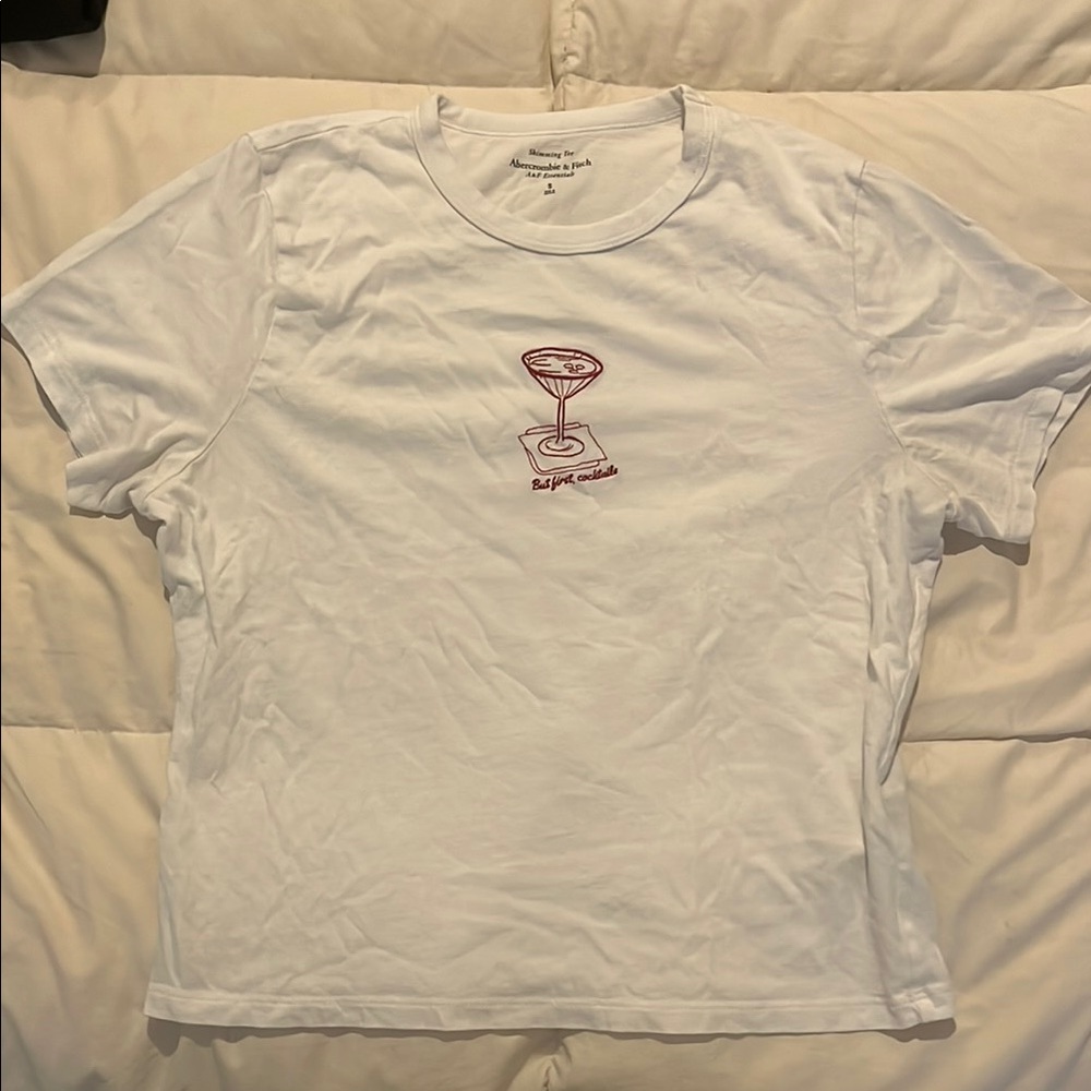 Abercrombie & Fitch White Skimming Tee